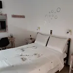 Gioula's Lejlighedshotel