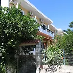 Lejlighedshotel Gioula's