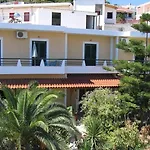 Lejlighedshotel Gioula's