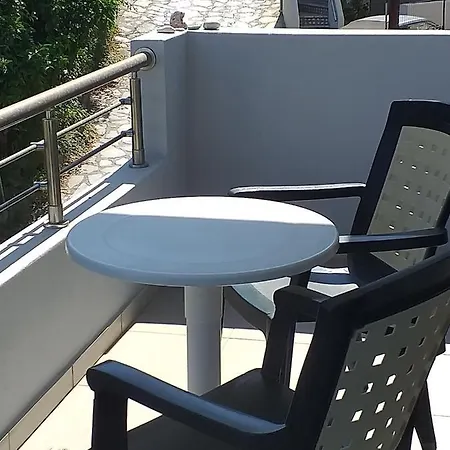 Aparthotel Gioula's