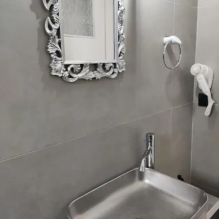 Hotel de apartamente Gioula's 3*