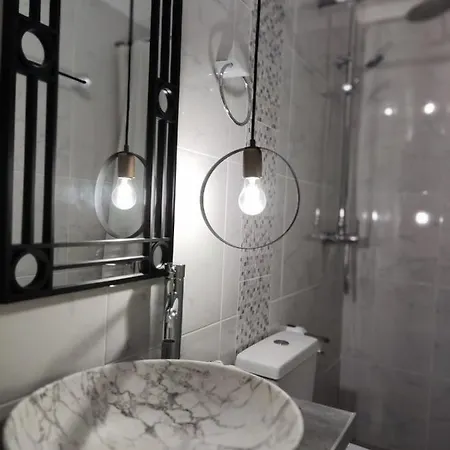 Gioula's Hotel apartamentowy 3*