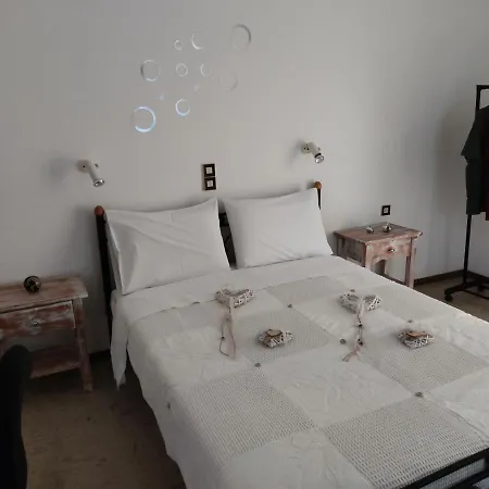 Gioula's Hotel apartamentowy 3*