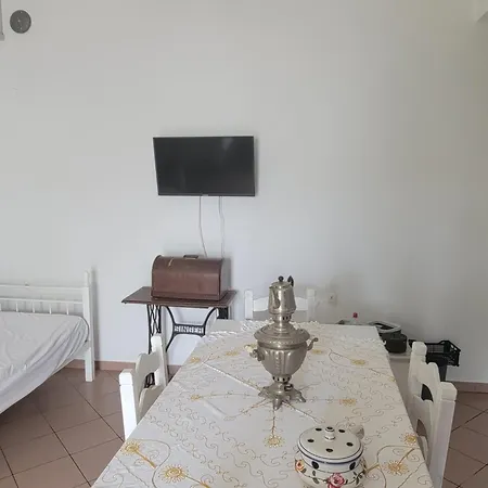 Hotel apartamentowy Gioula's