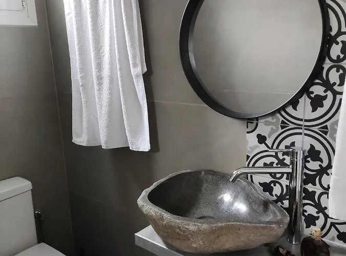 Gioula's Aparthotel 3*