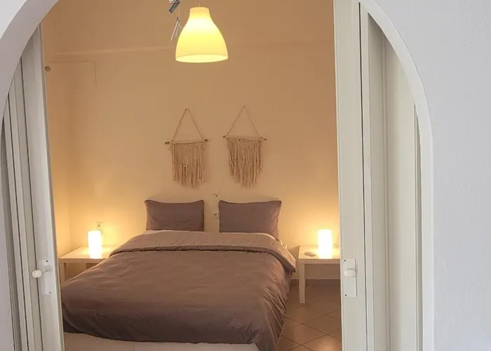 Gioula's 3* Πατητήρι